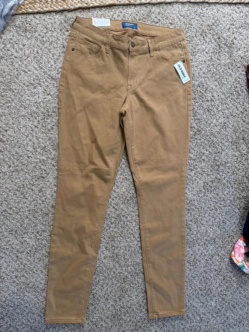 Old Navy midrise, tall, rockstar, super skinny 8 NWT 2888